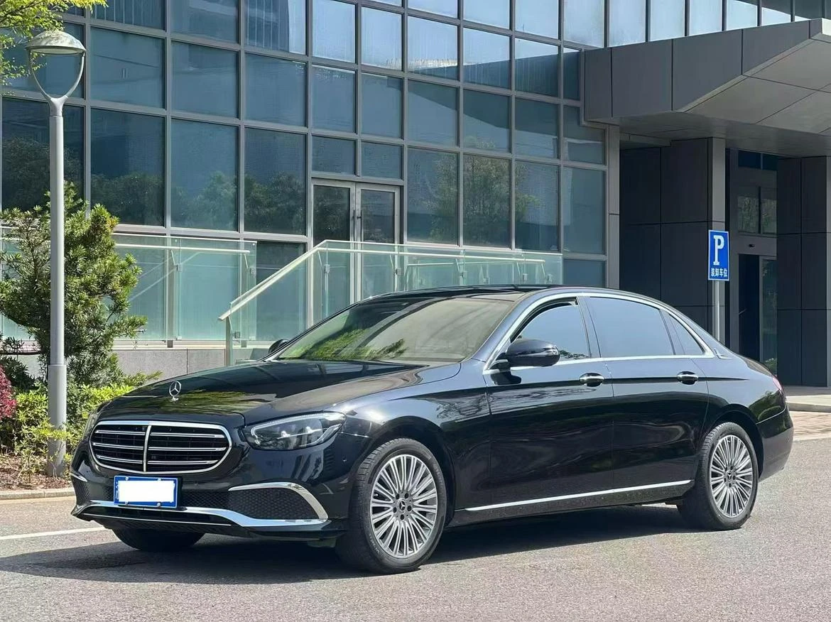 Mercedes-Benz E-Class E300L Fashion