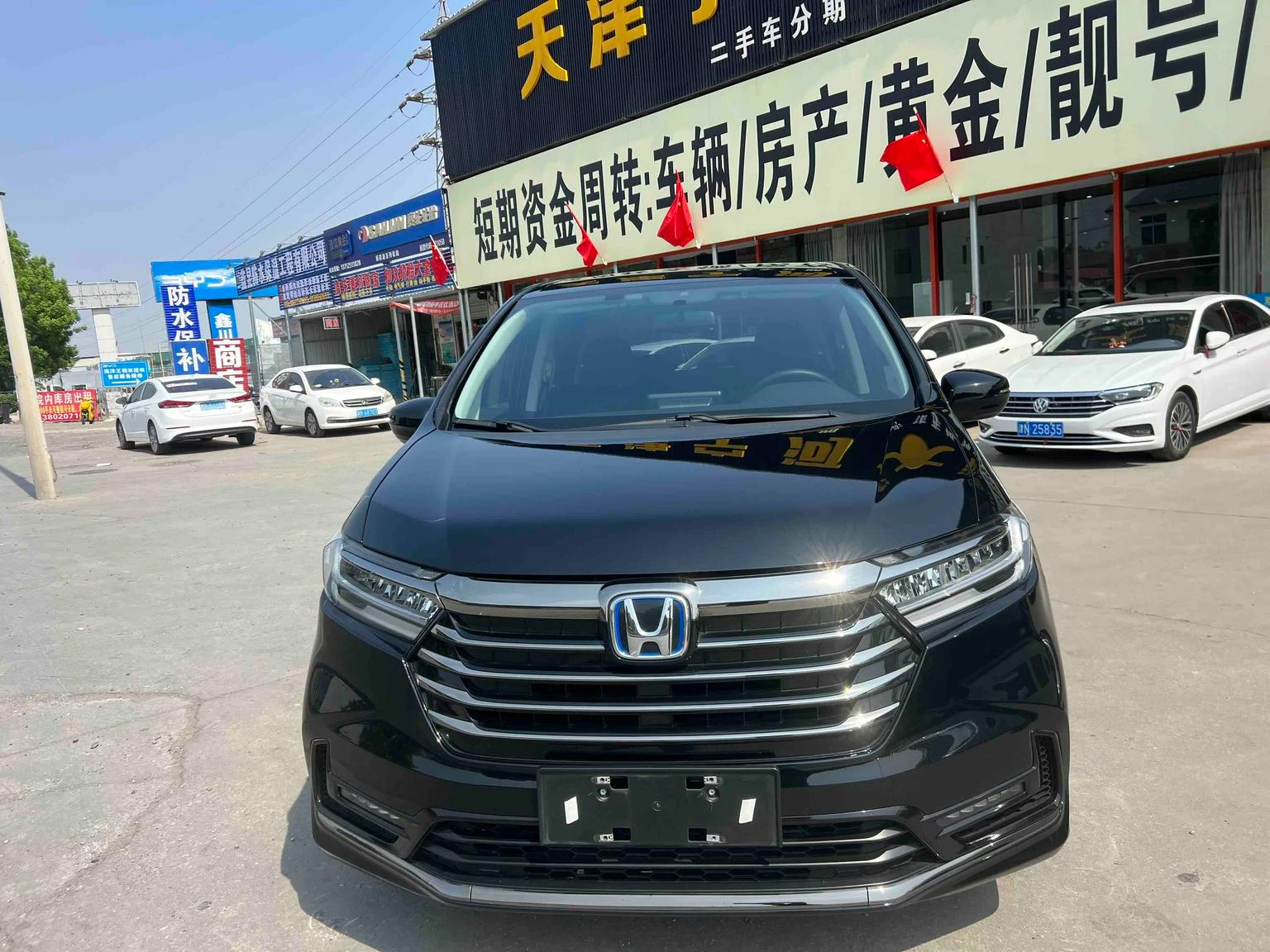Honda Odyssey 2.0L e:HEV Enjoyment Edition - exterior