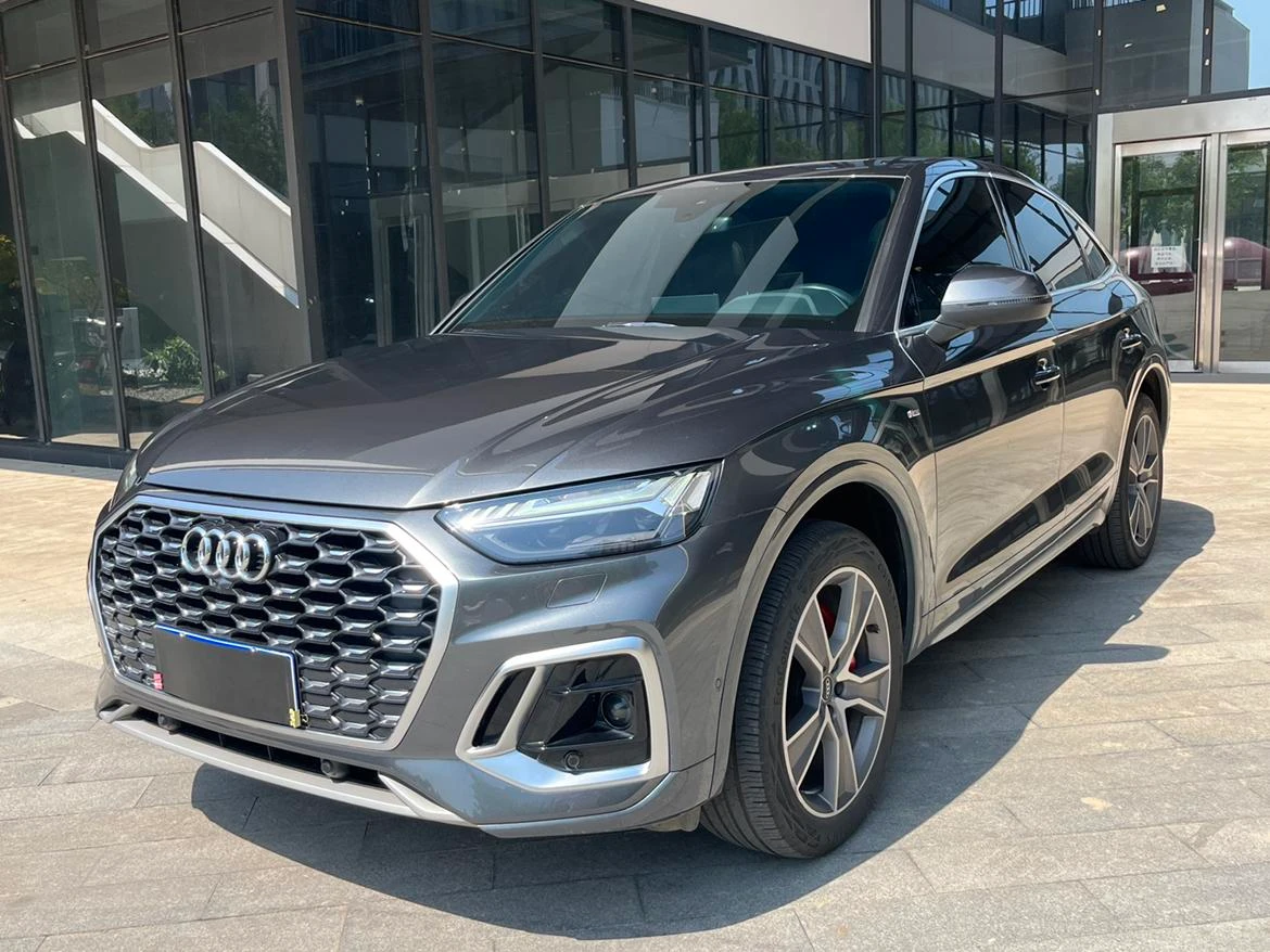 Audi Q5L Sportback 45 TFSI Luxury - exterior