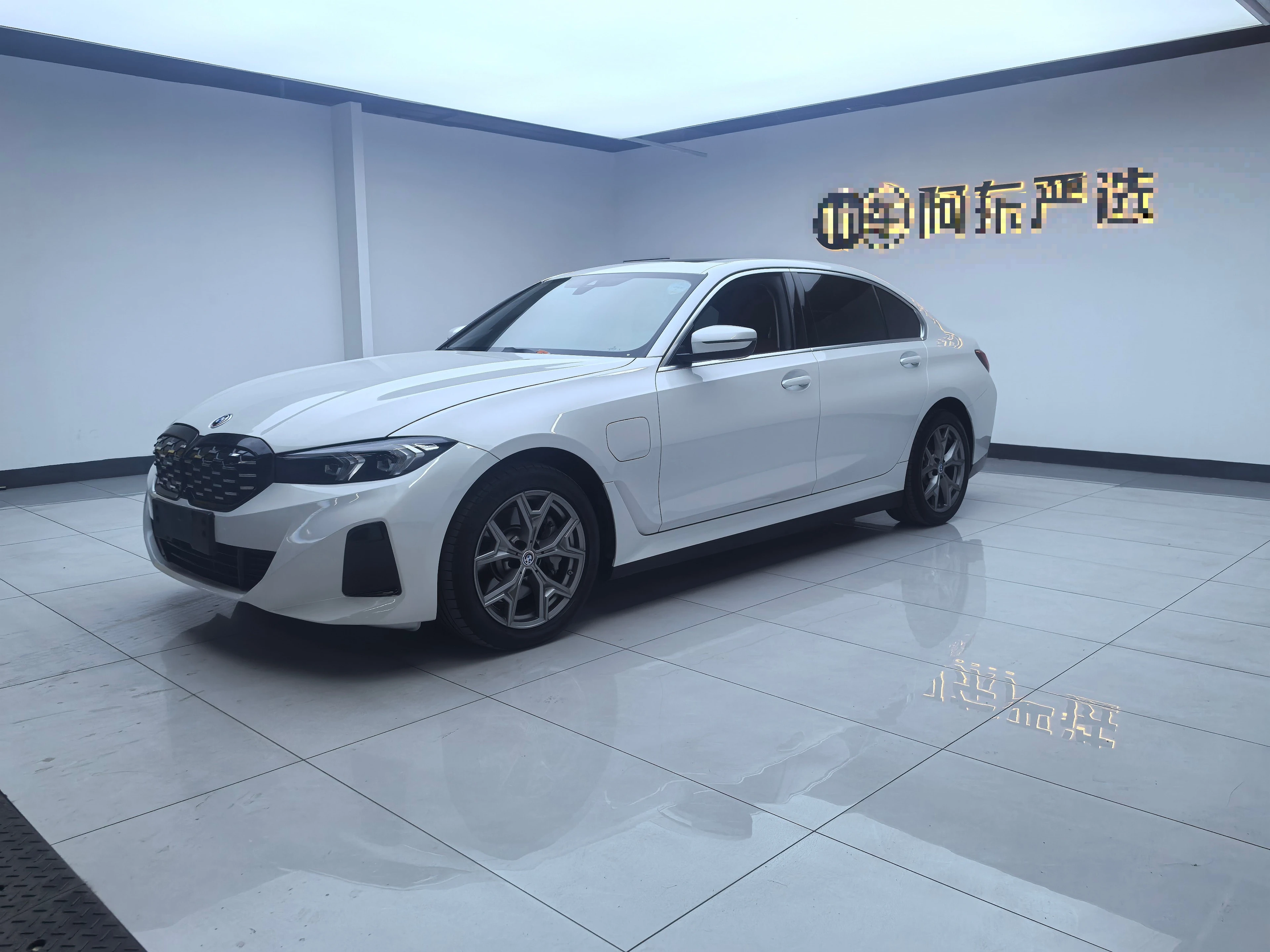 BMW i3   eDrive   35L  