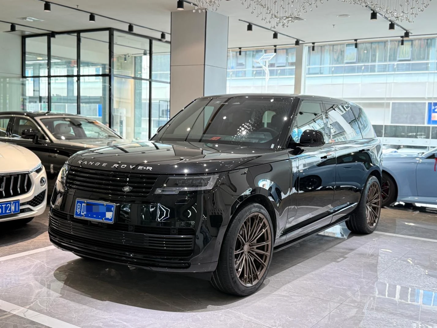 Land Rover Range Rover 3.0 L6 360PS Prosperity Edition
