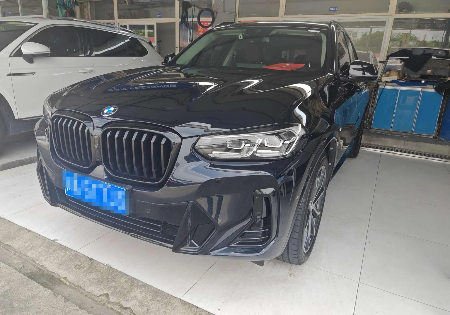 BMW X3 xDrive30i Luxury M Night Package