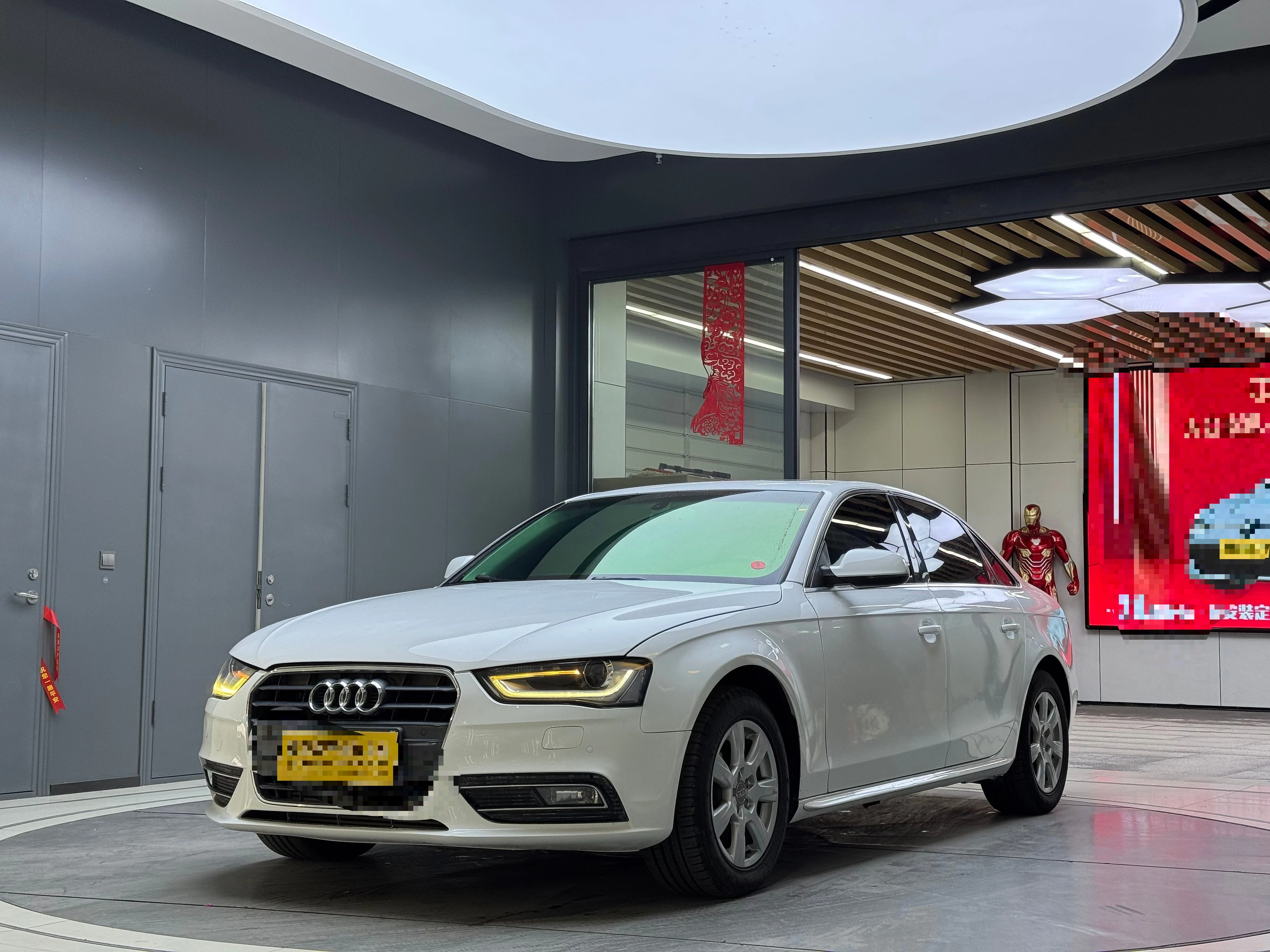 Audi A4 L 35 TFSI - exterior