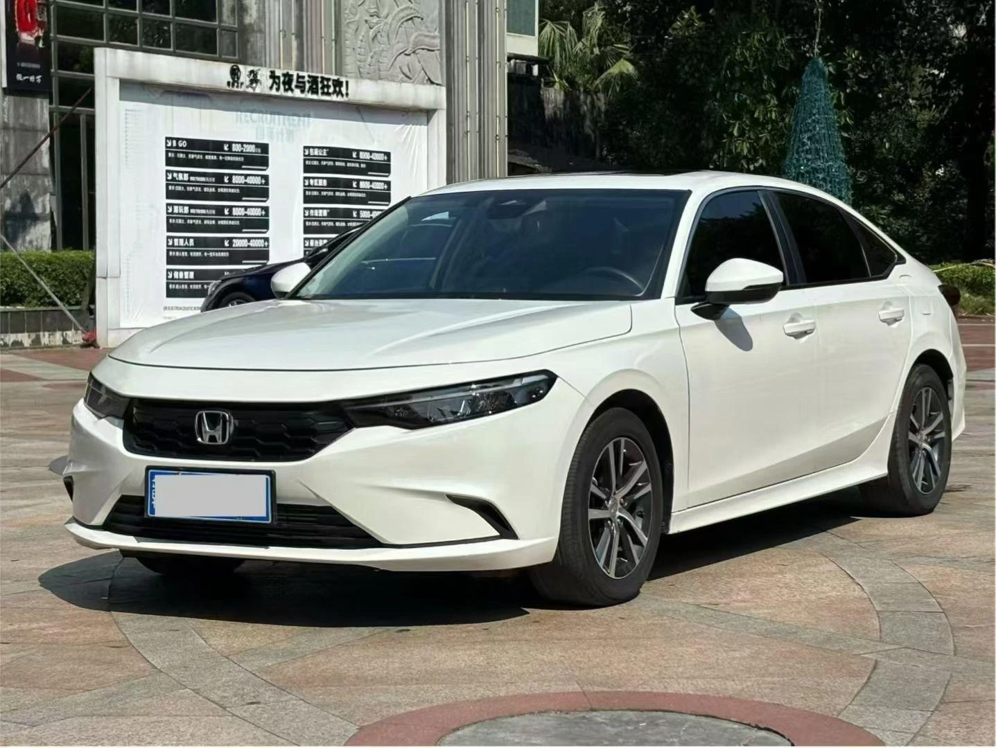Honda Integra 240TURBO CVT Technology Edition