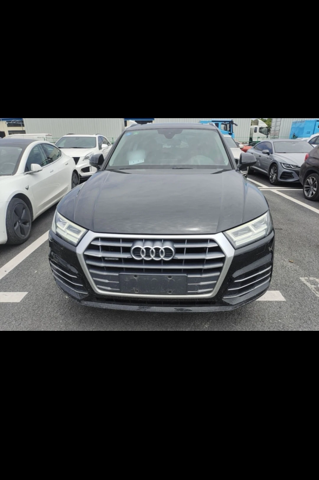Audi Q5L  40 TSFI  - exterior