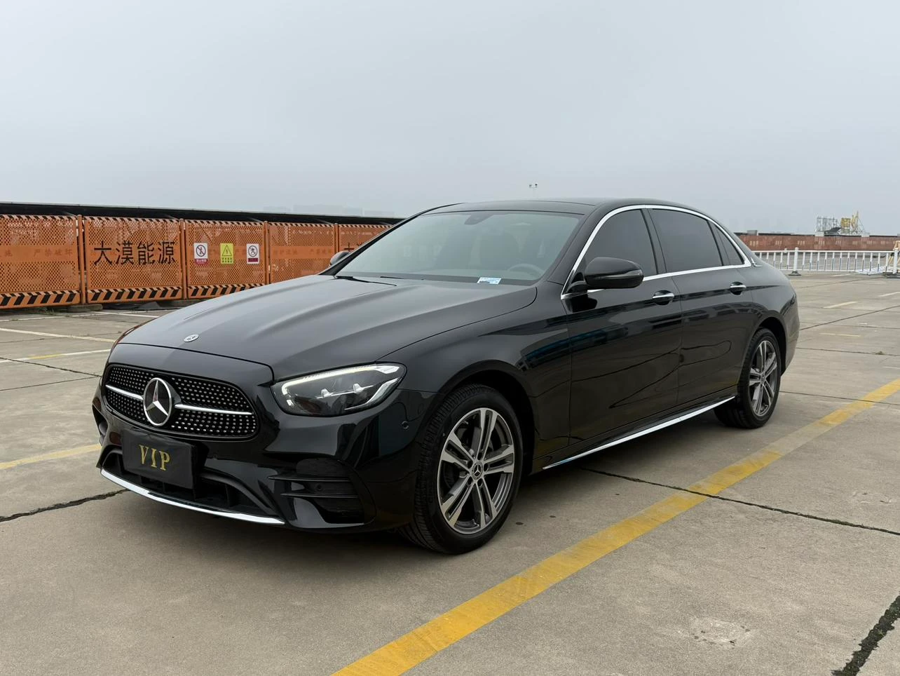 Mercedes-Benz E-Class E260L