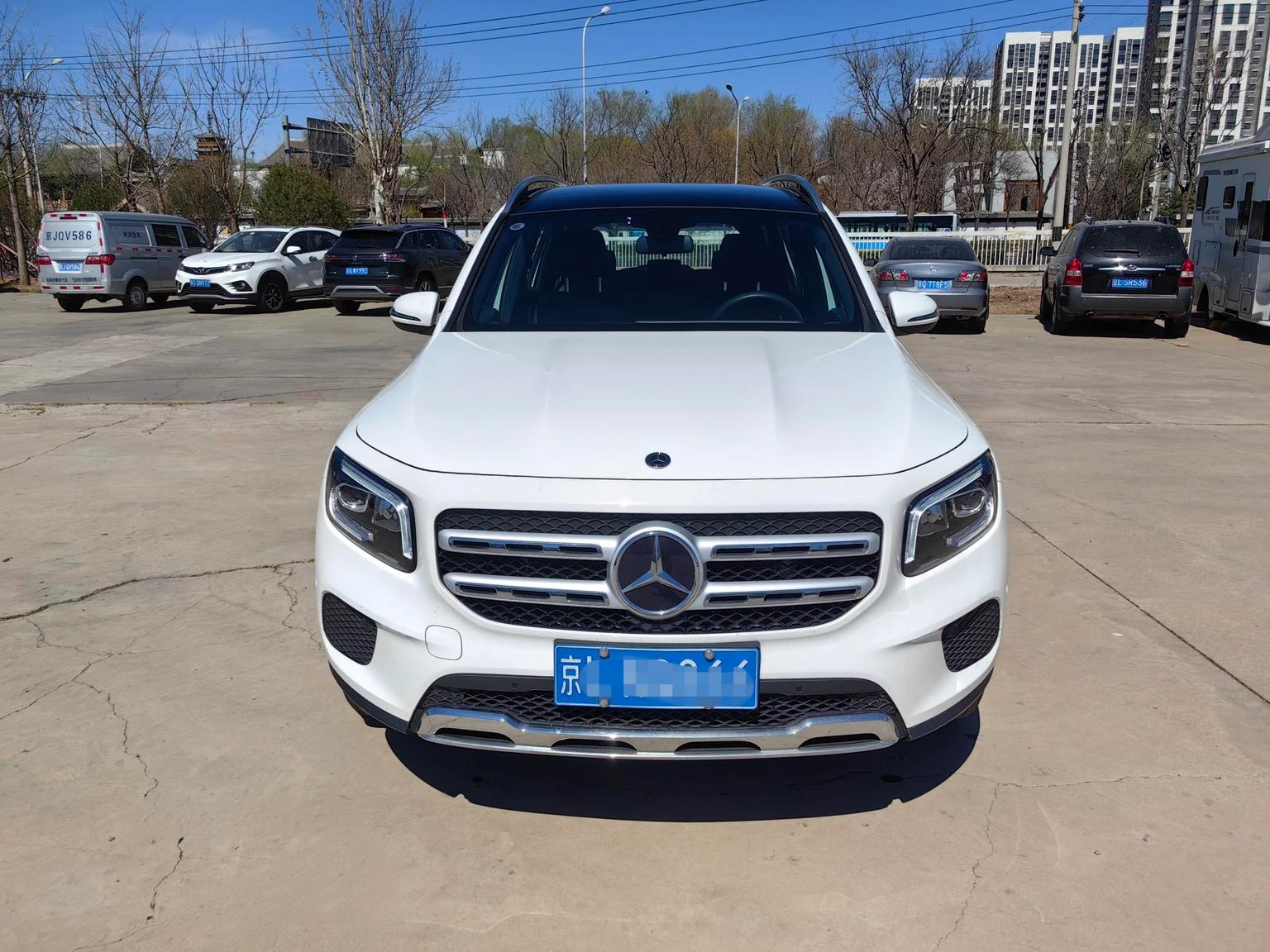 Mercedes-Benz GLB-class 200 Stylish Edition - exterior
