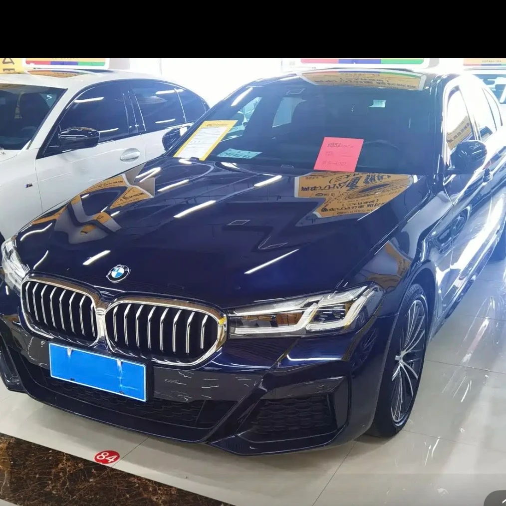 BMW 5 Series 530L Leading