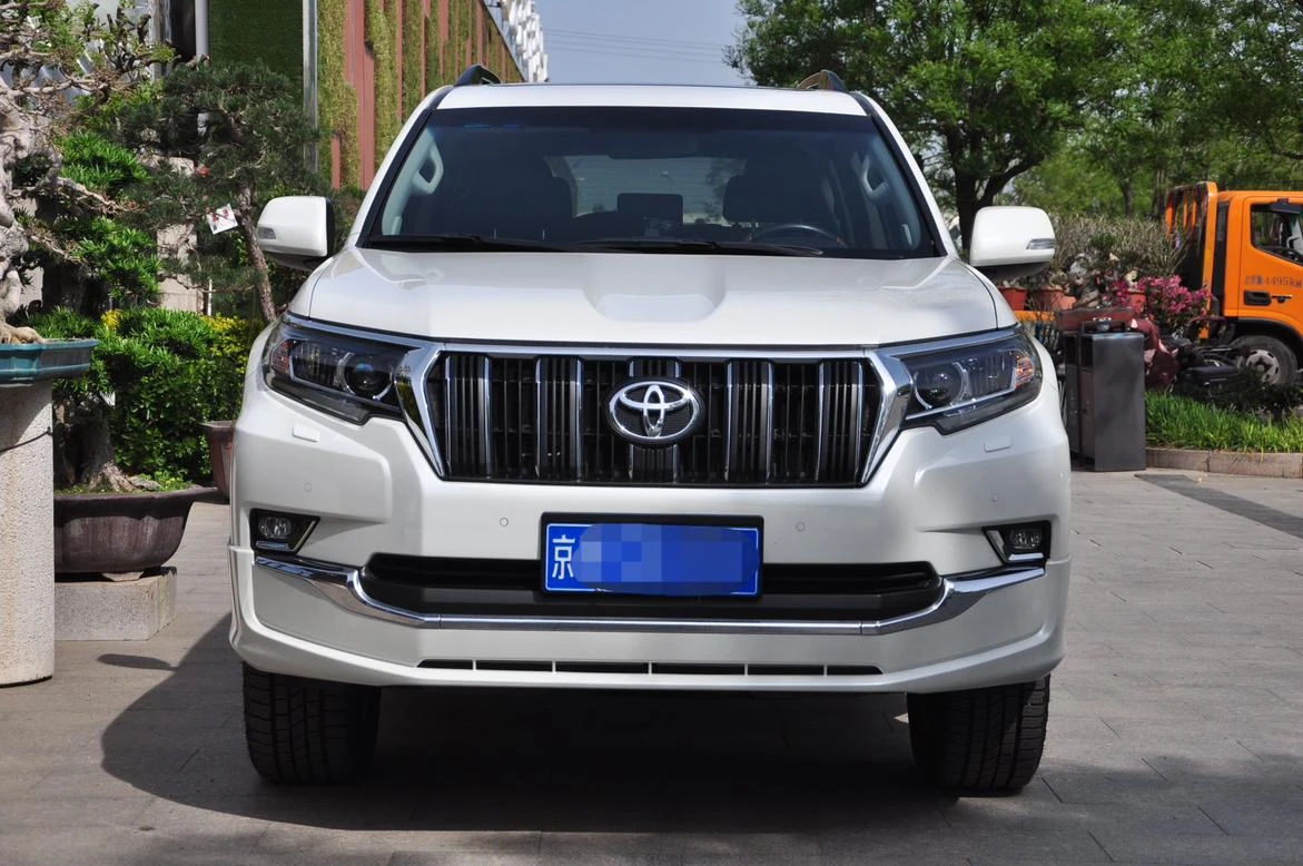 Toyota Prado - exterior