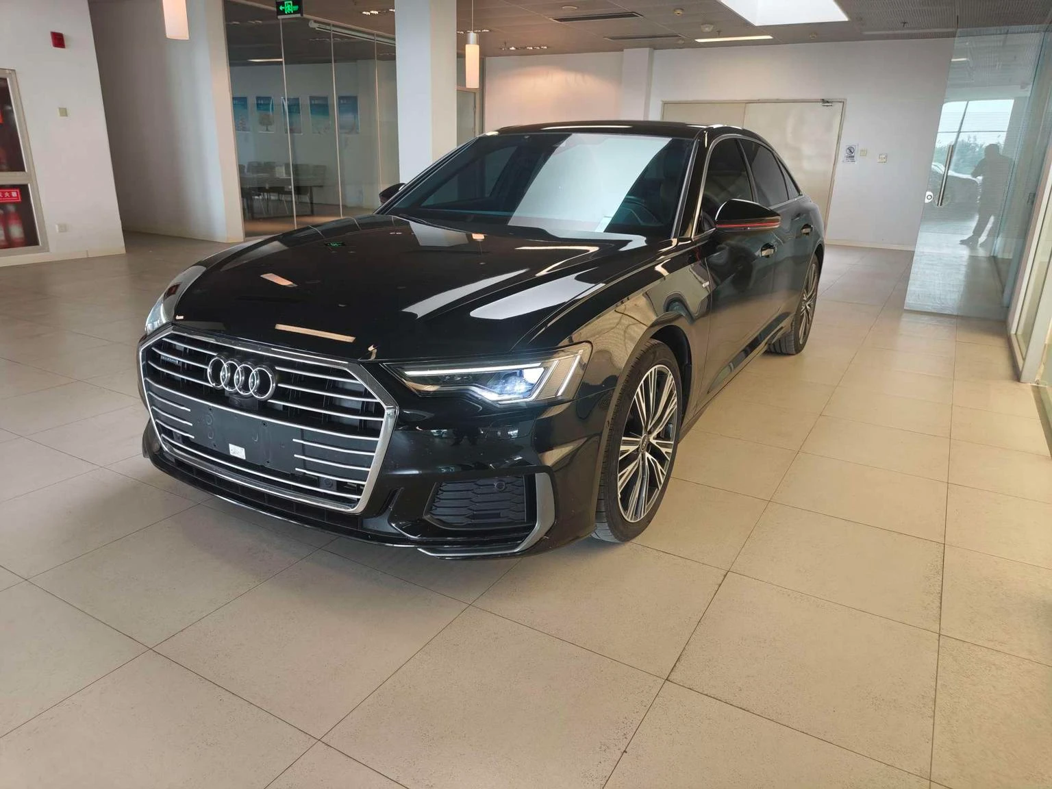 Audi A6L 55 TFSI quattro Premium Sport
