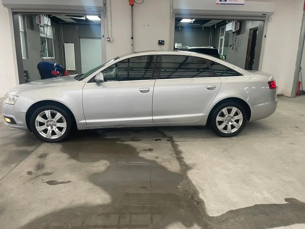 Audi A6L Technology Trim - exterior