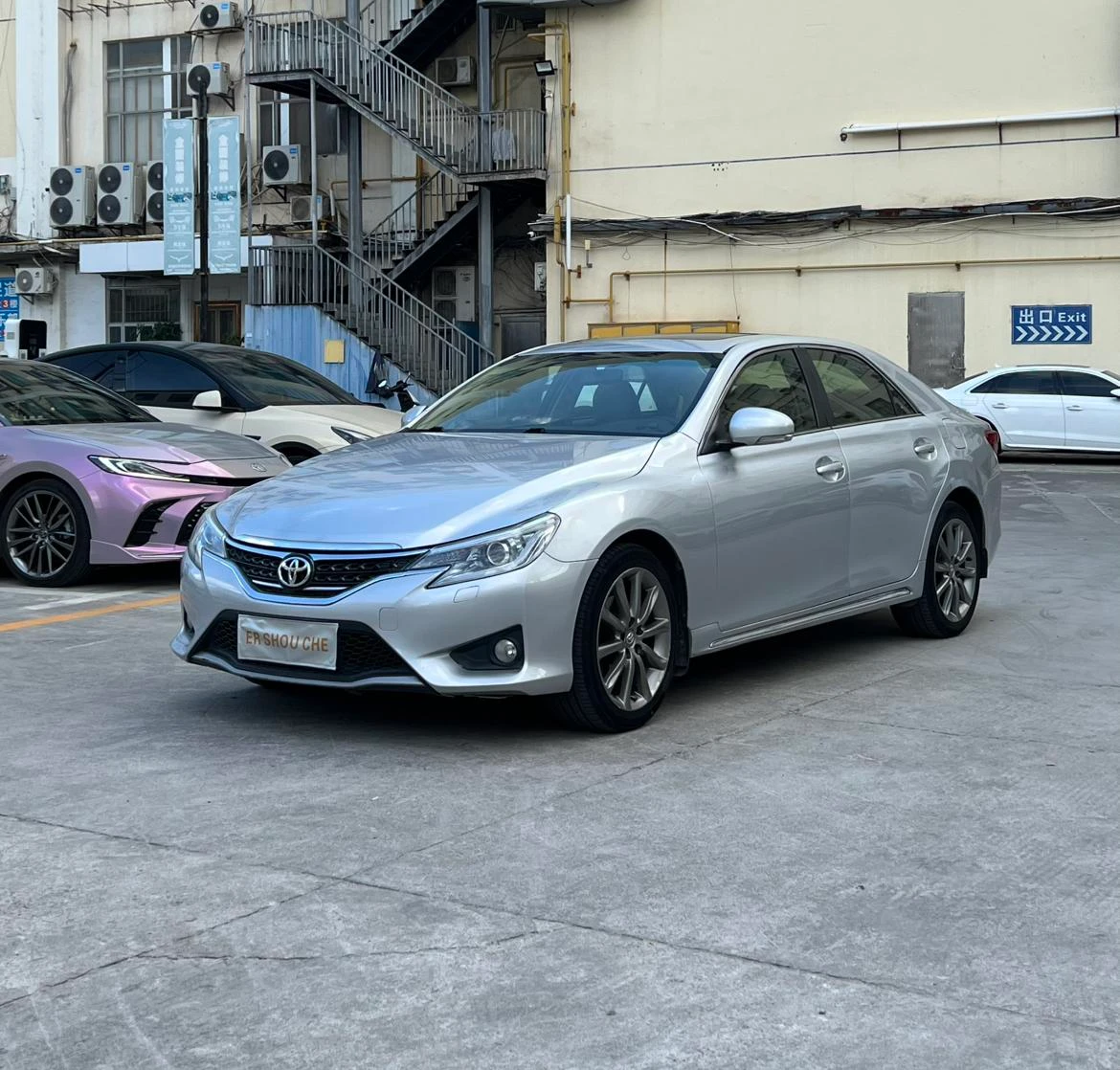 Toyota Reiz
