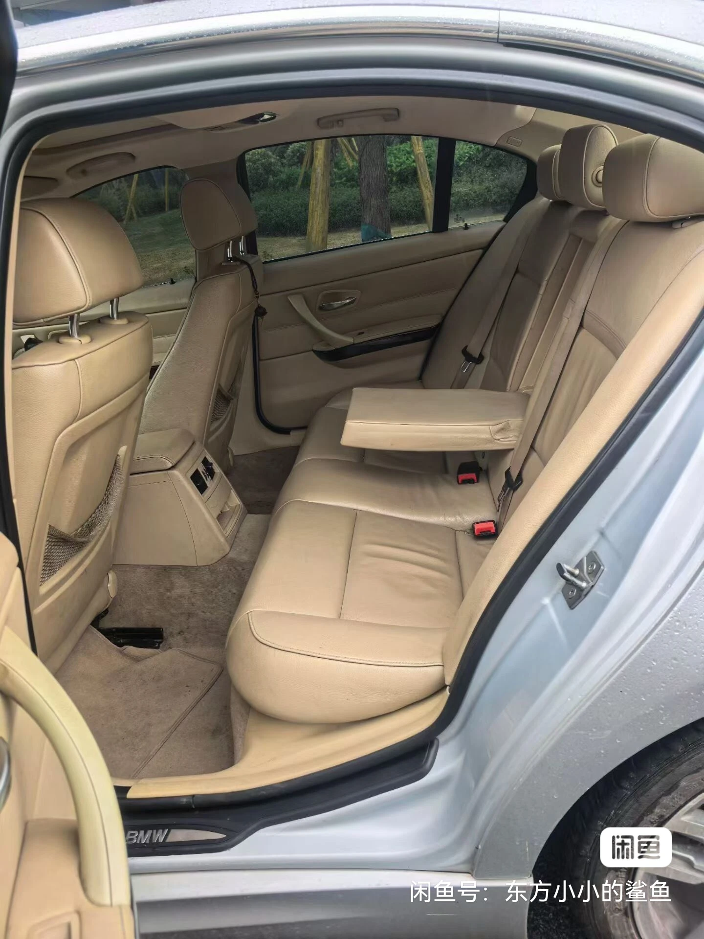 BMW 325i - interior