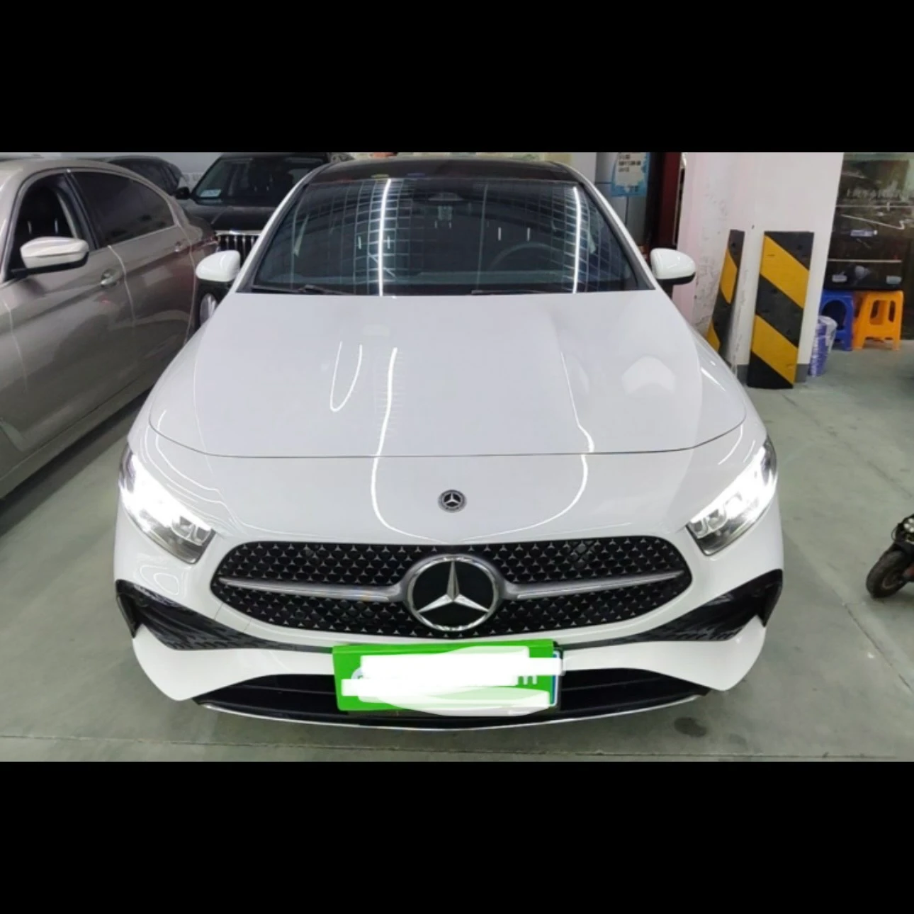 Mercedes-Benz A-Class 200L Fashion - exterior