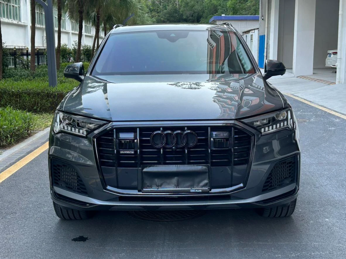 Audi Q7  55 TFSI quattro S line Sport - exterior