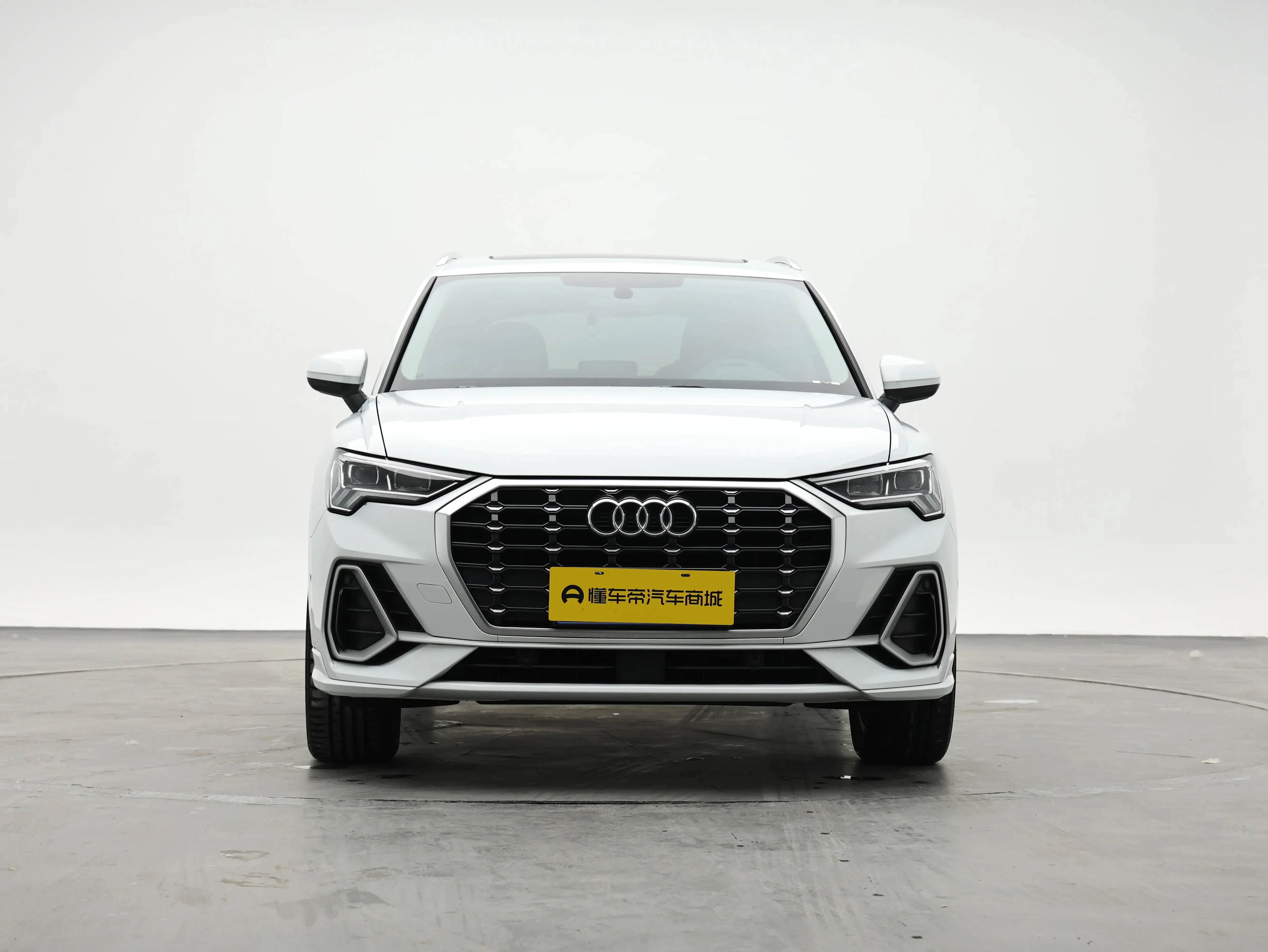 Audi Q3L 35 TFSI Fashion Dynamic Trim - exterior