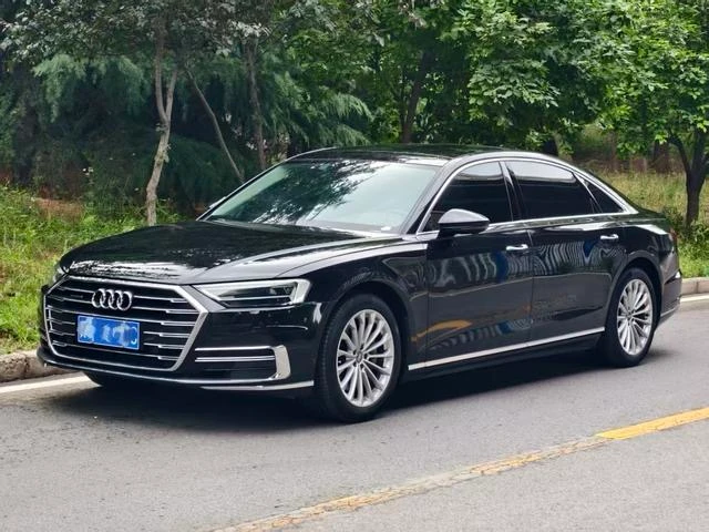 Audi Q8L 5 5TFSI Launch Edition Elite