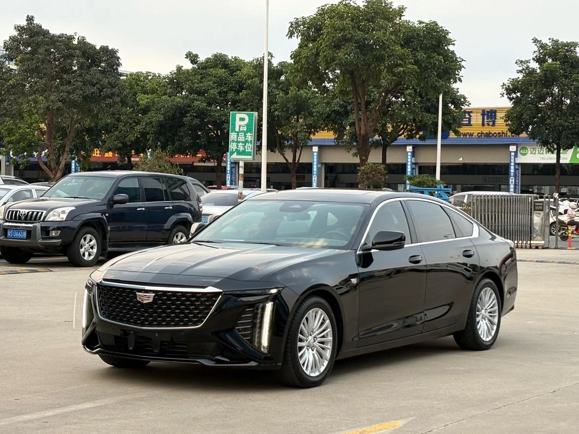 Cadillac CT6 28T Fashion