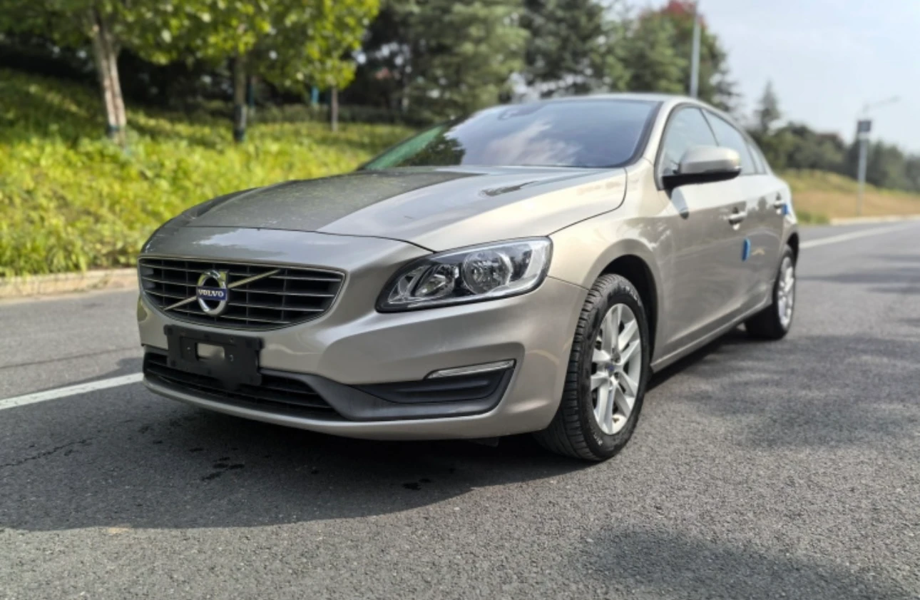 Volvo S60 S60L T3 FWD