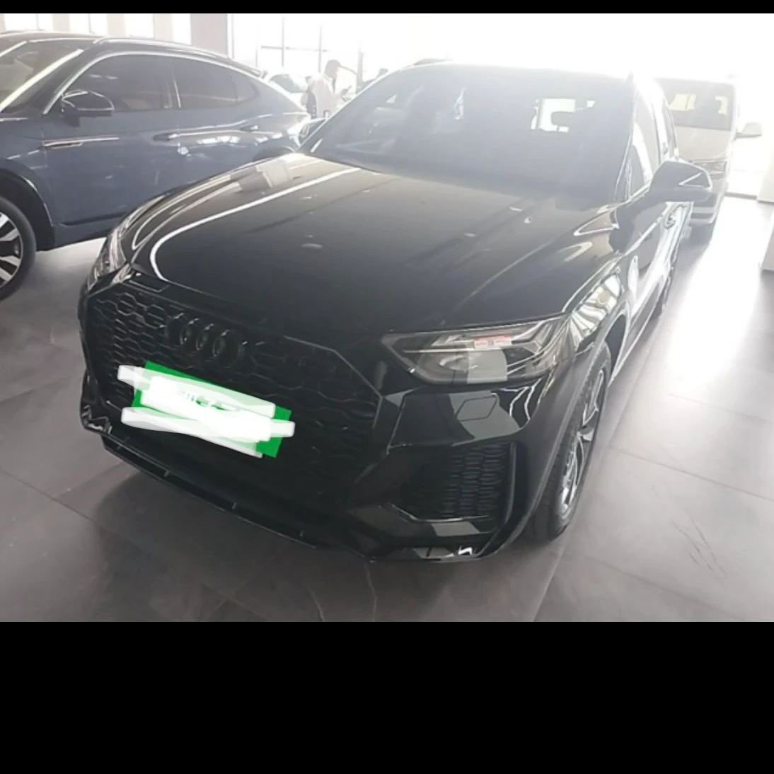Audi Q5L 40 TFSI Luxury Dynamic 