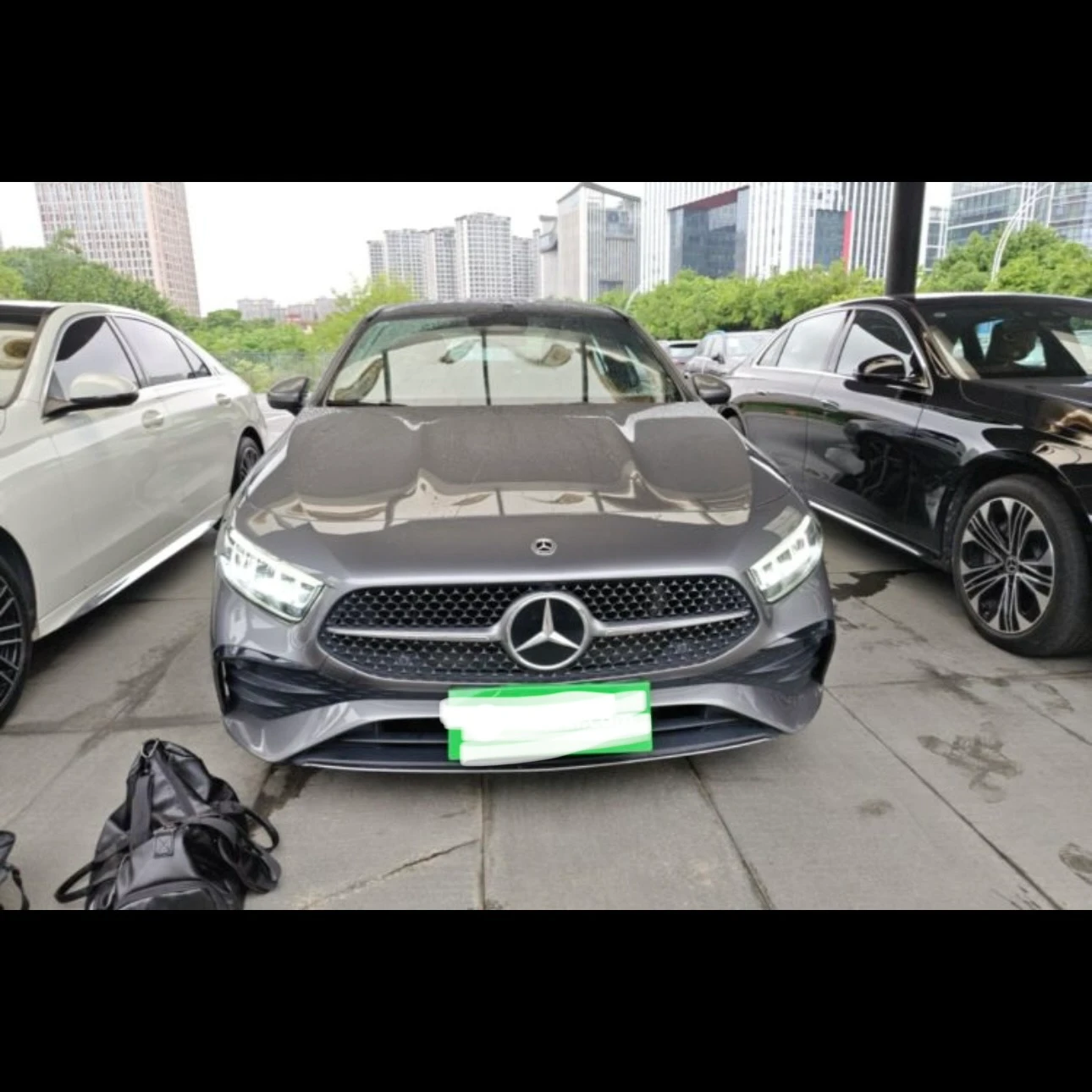 Mercedes-Benz A200L Sport Fashion - exterior