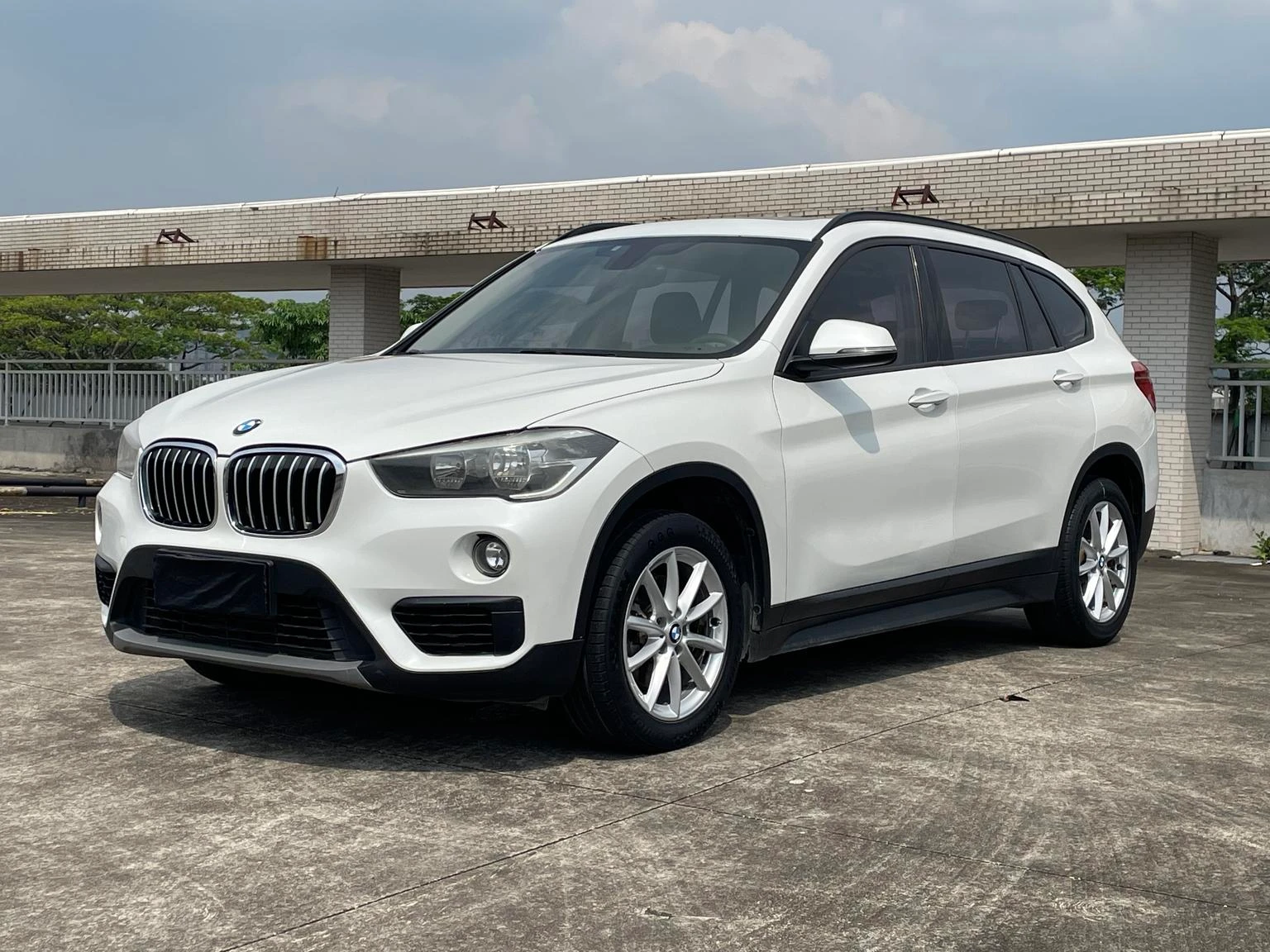 BMW X1 sDrive18Li