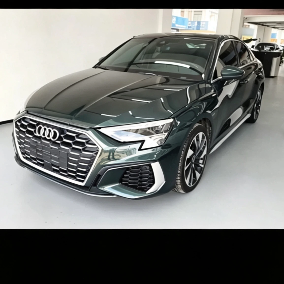 Audi A3L Sport 35