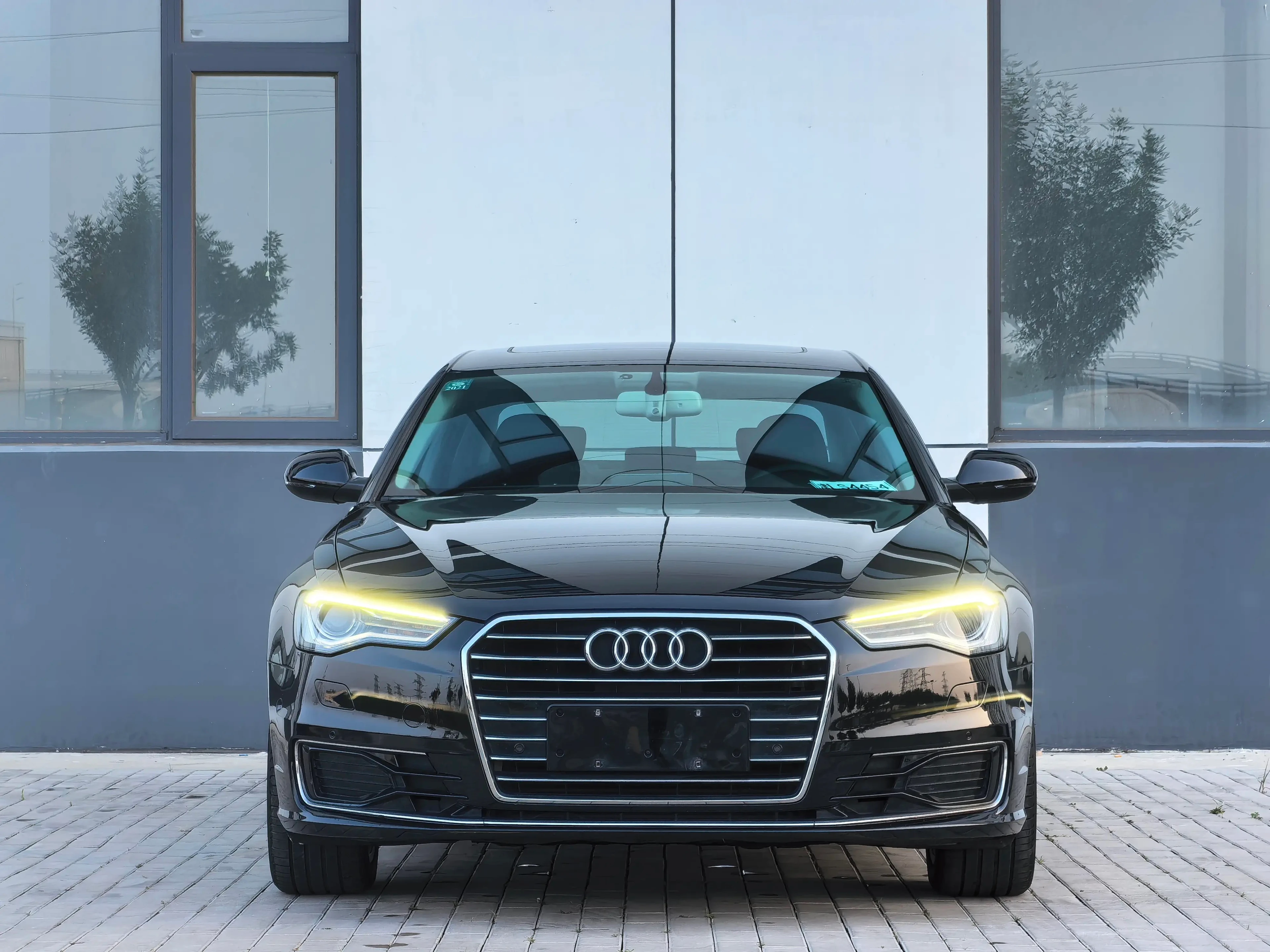 Audi A6L 35 TFSI Technology - exterior