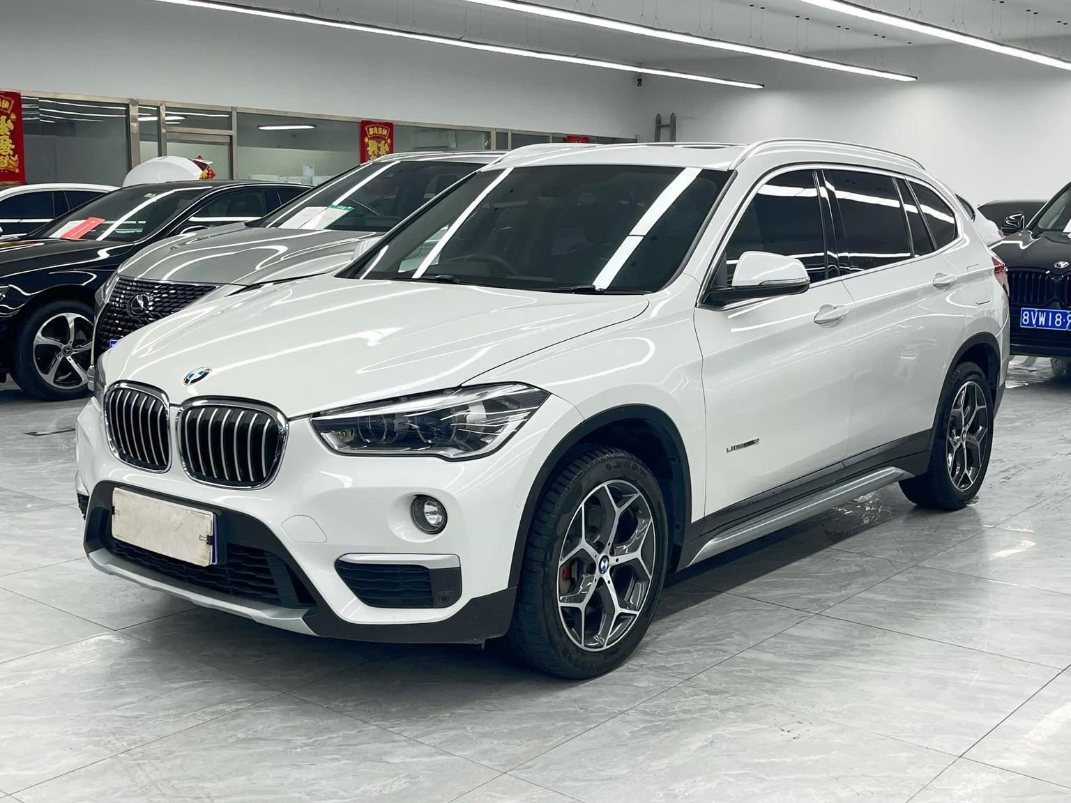 BMW X1sDrive 20Li Luxury