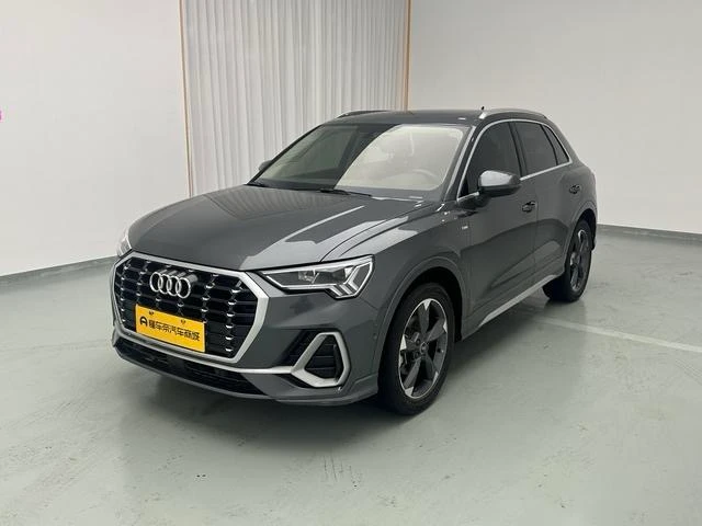 Audi Q3L 35 TFSI Fashion Dynamic Trim
