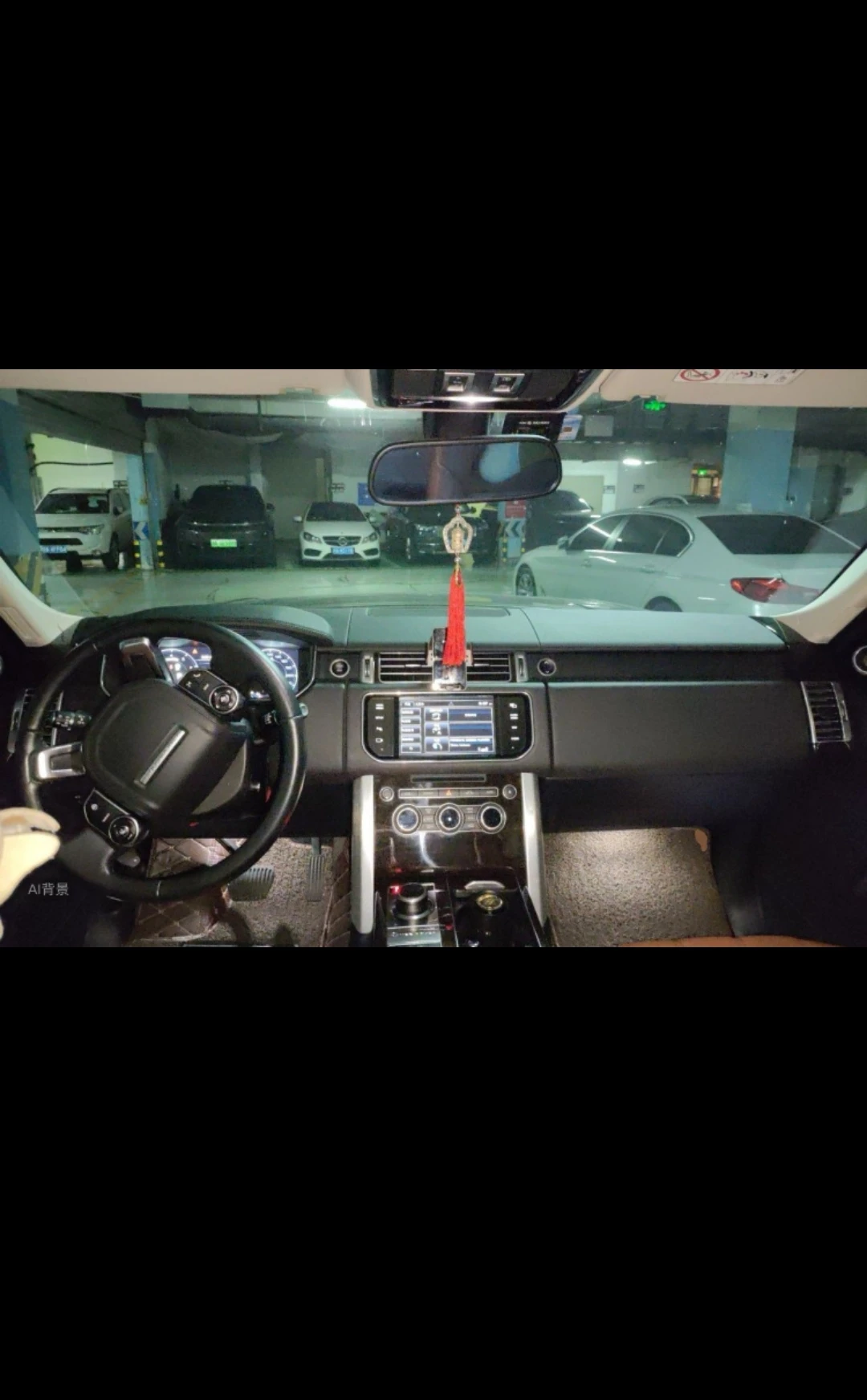 Land Rover Range Rover SC  - interior
