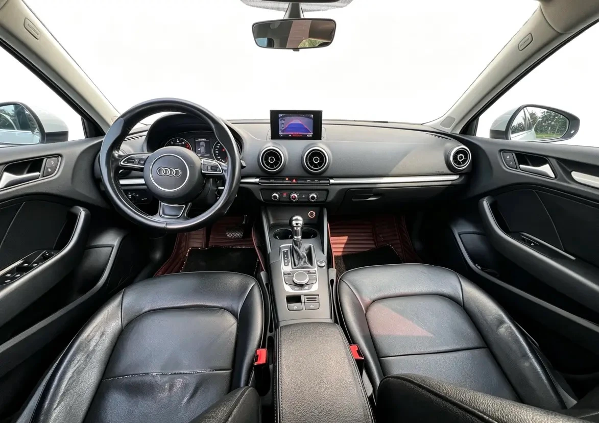 Audi A3 - interior