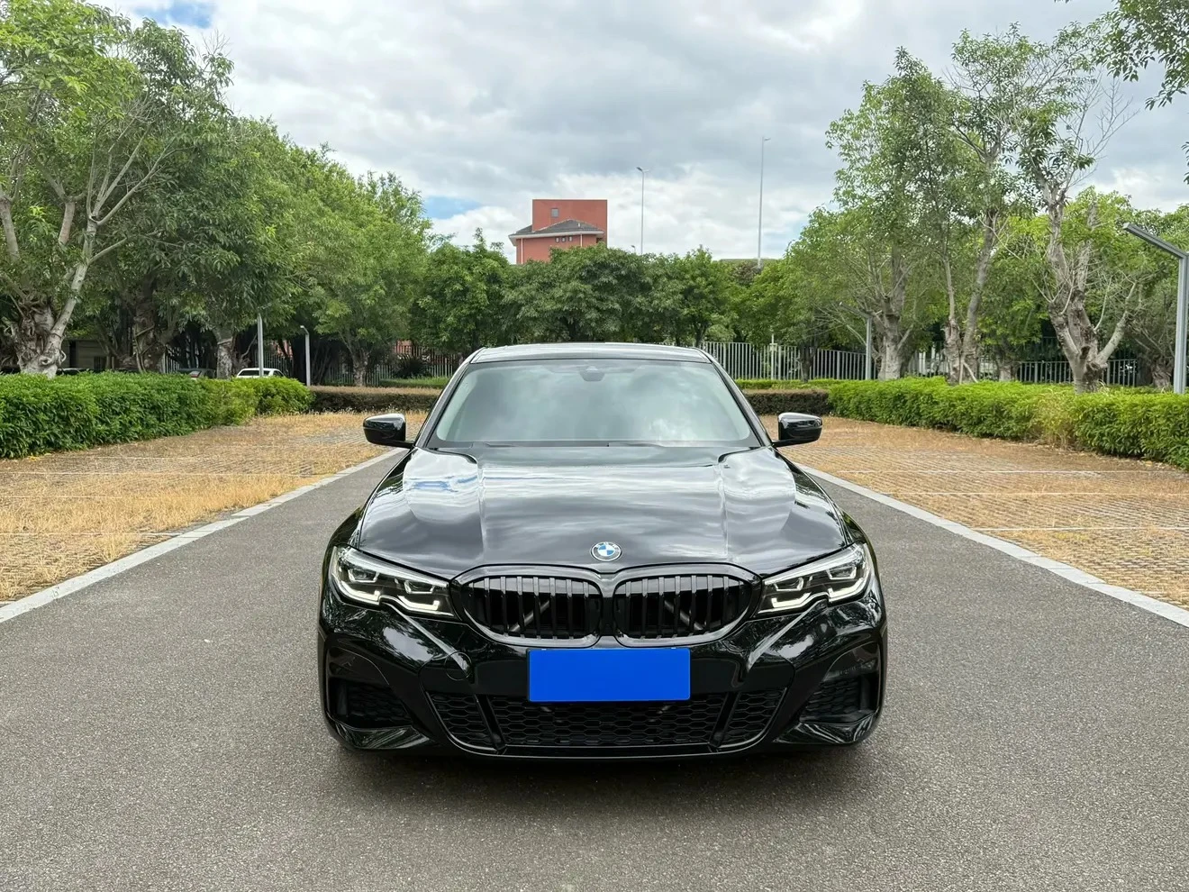 BMW 3 Series 325Li M Sport Package - exterior