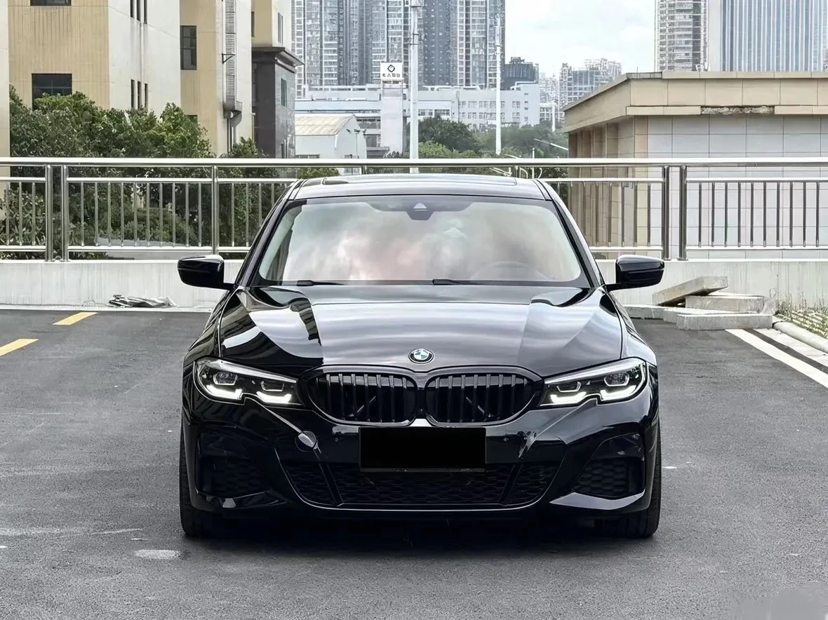 BMW 3 Series 330i M Sport Package - exterior