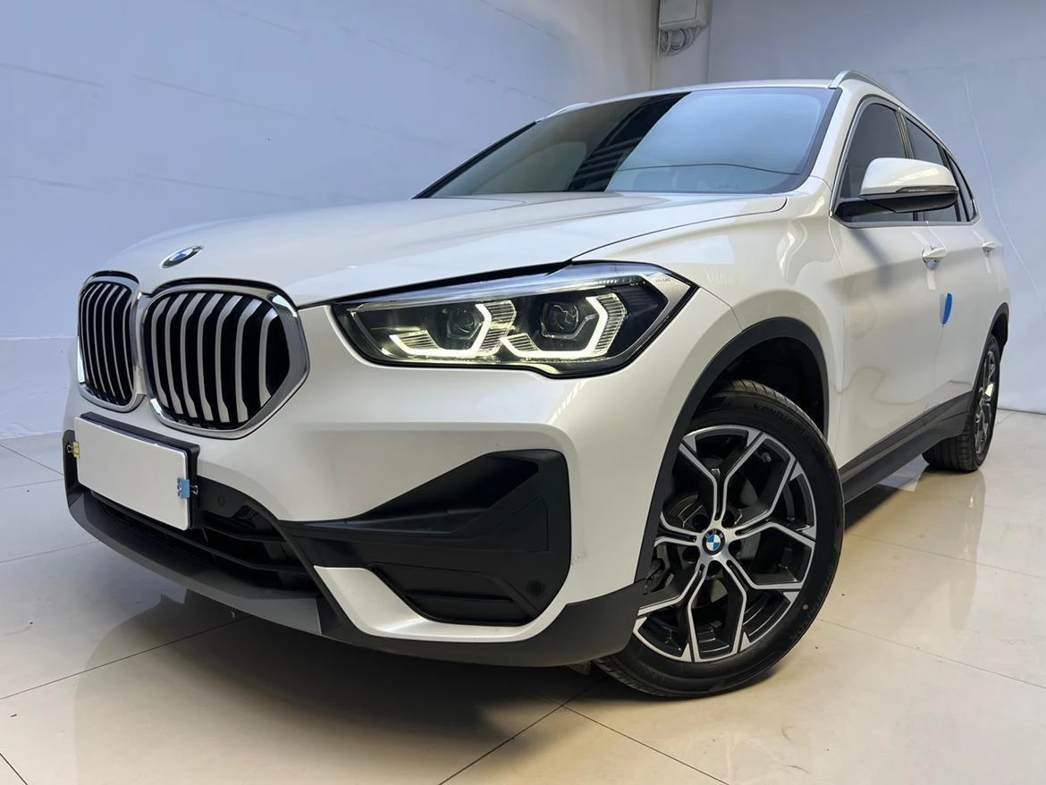 BMW X1 xDrive25Li Luxury