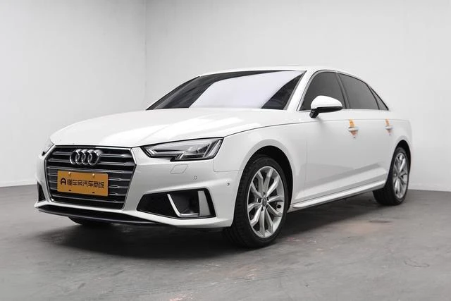 Audi A4L 40TFSI Fashion