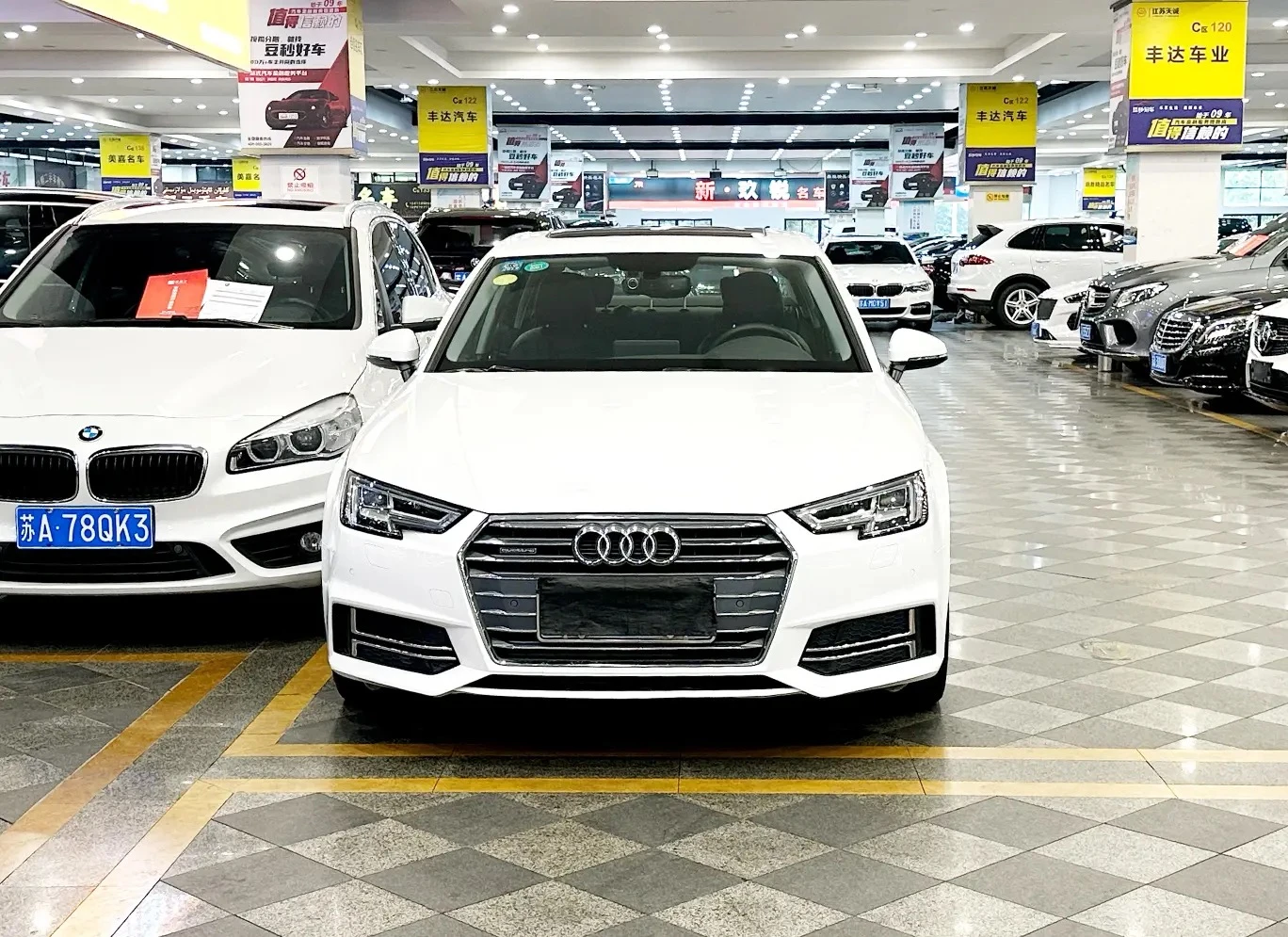 Audi A4L 45TFSI Sport - exterior