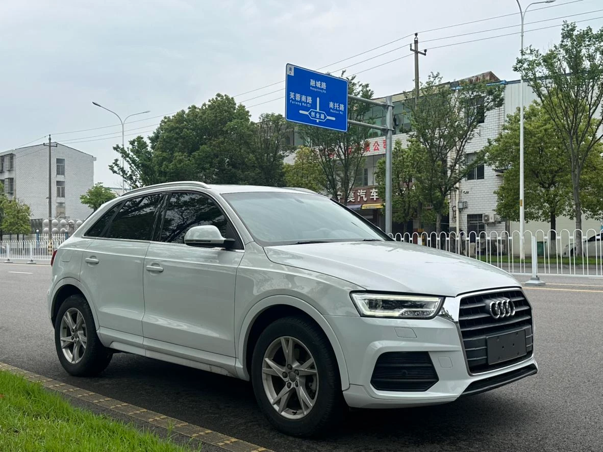 Audi Q3 30 30th Anniversary Edition - exterior
