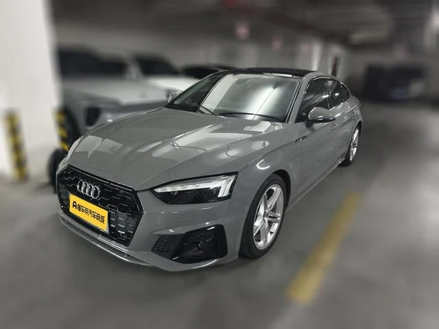 Audi A5 40 TFSI Fashion Dynamic Trim
