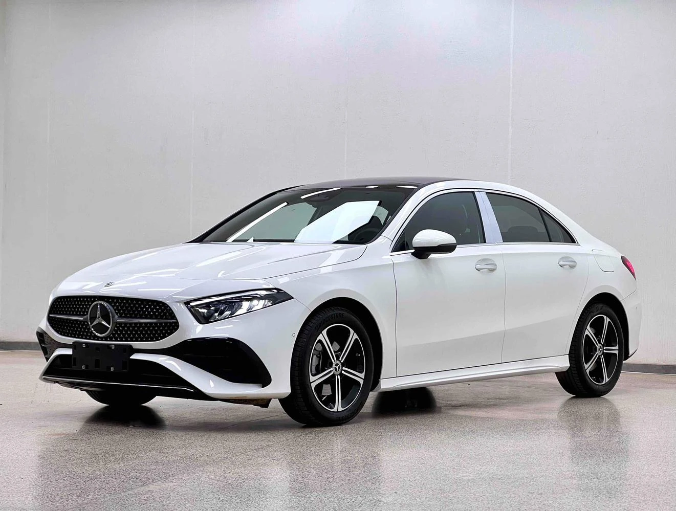 Mercedes-Benz A-Class A200 L Fashion Edition