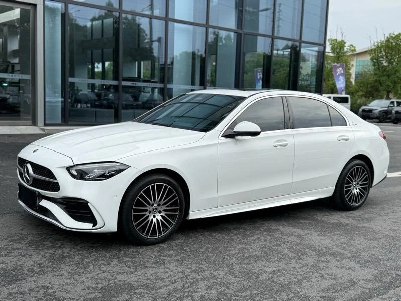 Mercedes-Benz C-Class C200L Sport Edition