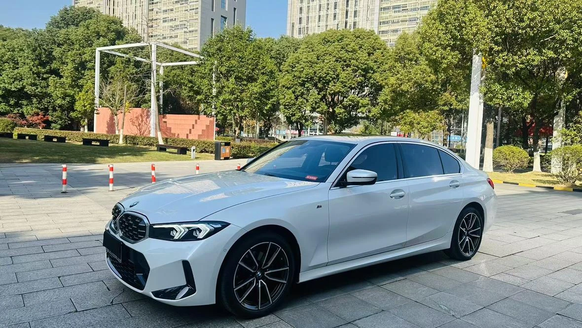 BMW 3 Series 325Li M Sport Package