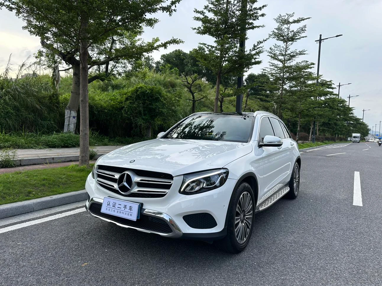 Mercedes-Benz GLC-Class  200 4MATIC