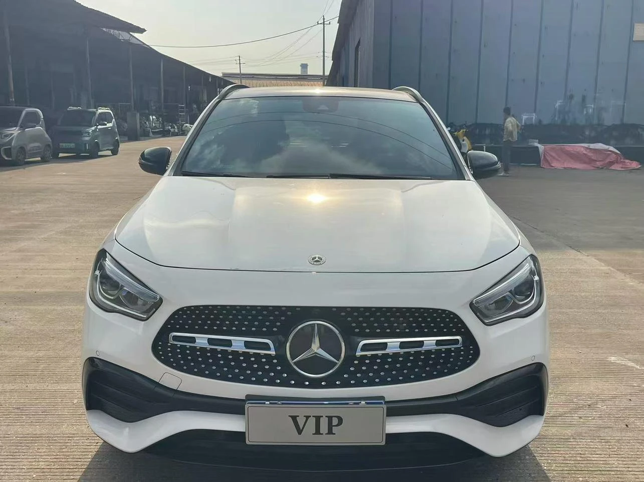 Mercedes-Benz GLA-Class GLA220 4MATIC - exterior