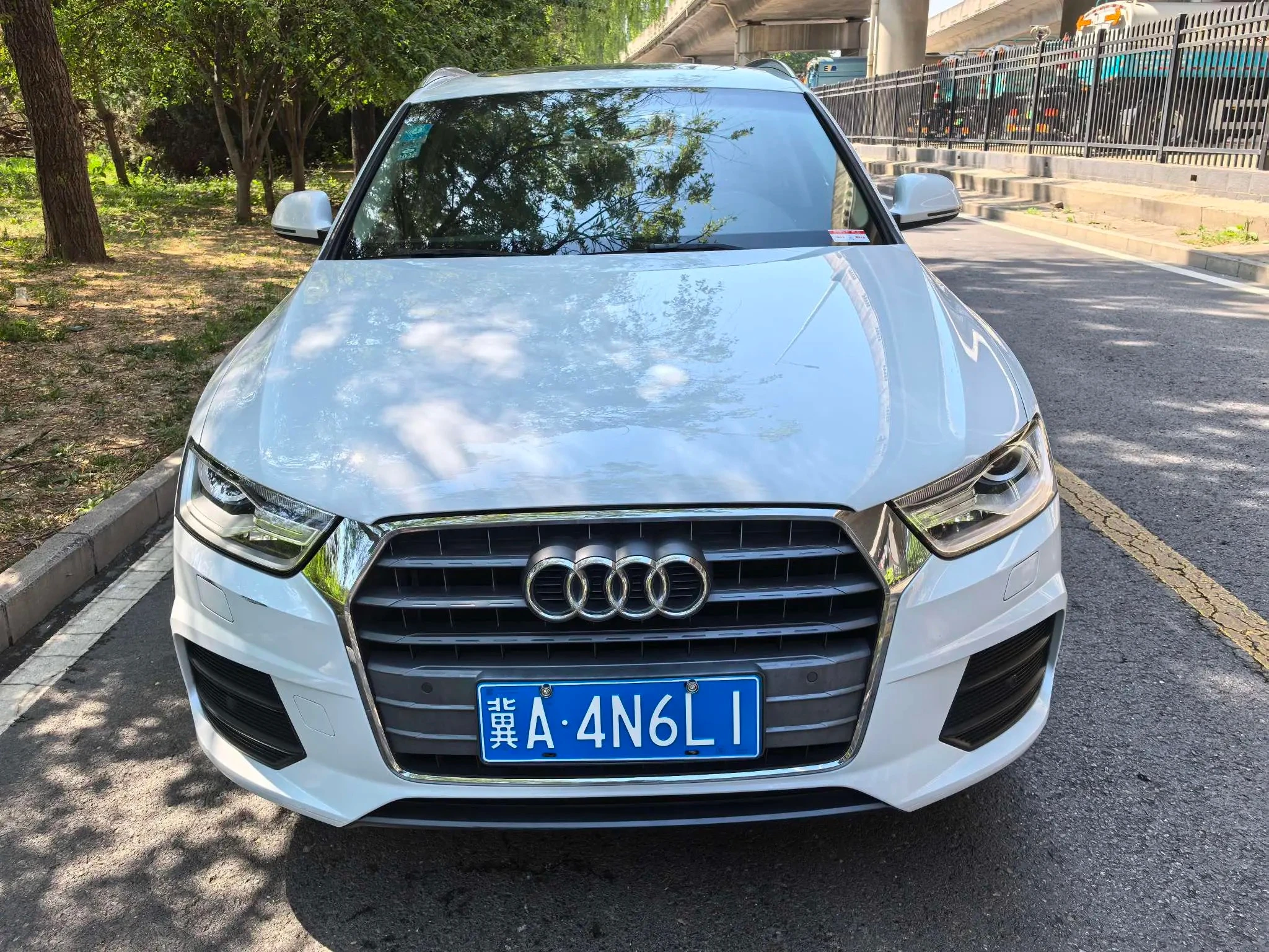 Audi Q3 35 TFSI Fashion - exterior