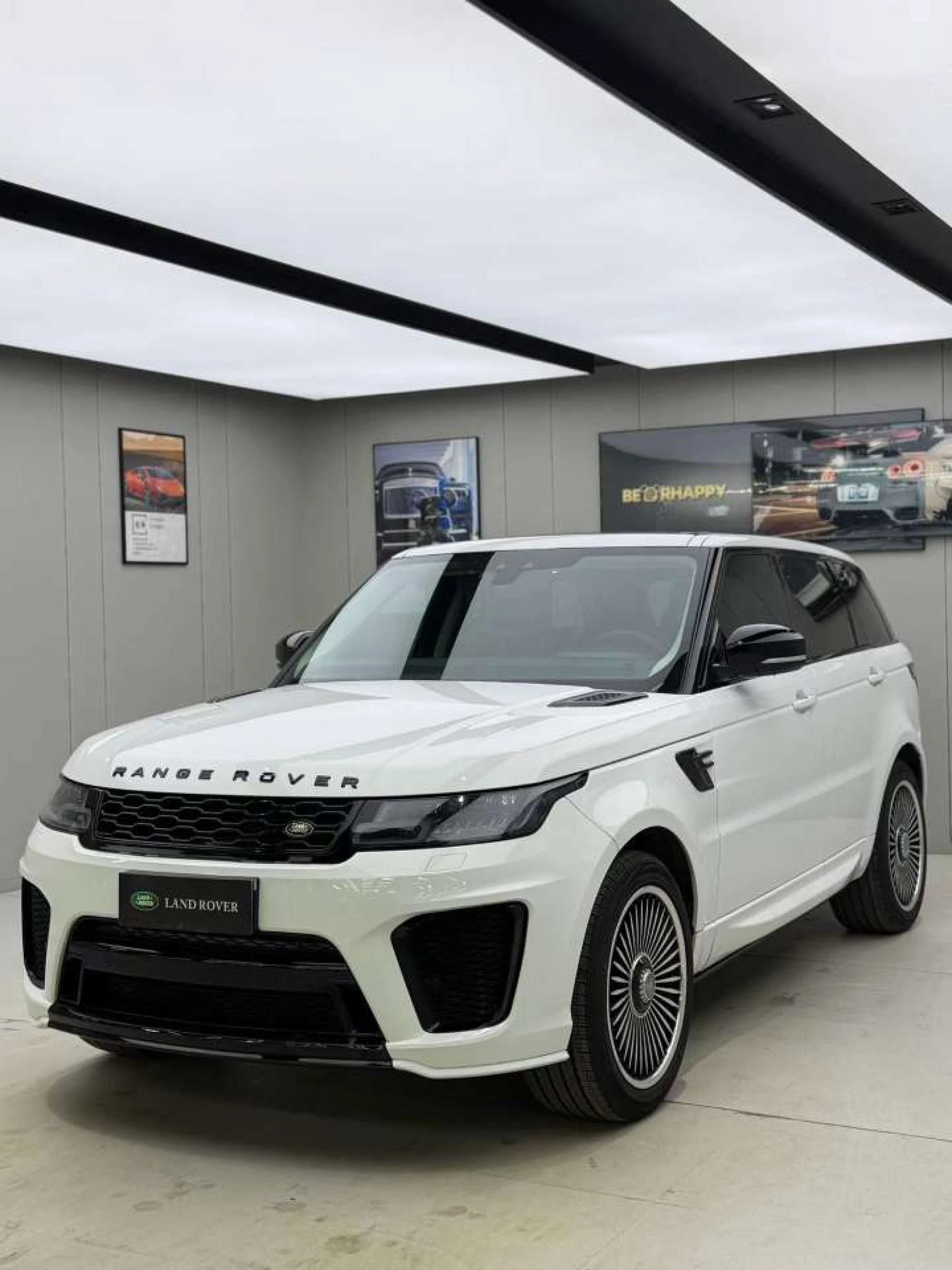 Land Rover Range Rover Sport 3.0L SC V6 SE