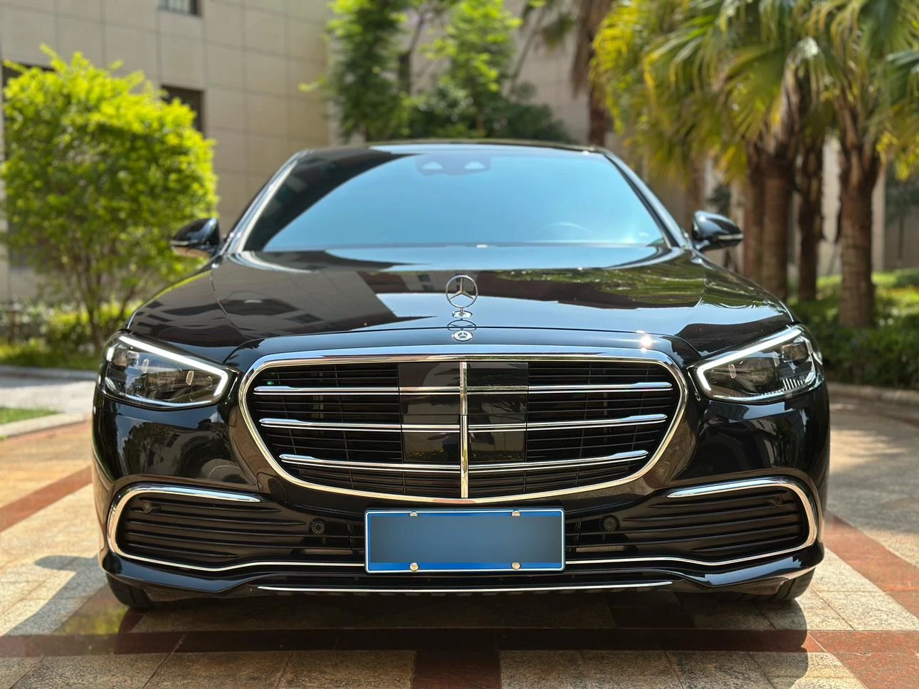 Mercedes-Benz S-Class S400 L - exterior