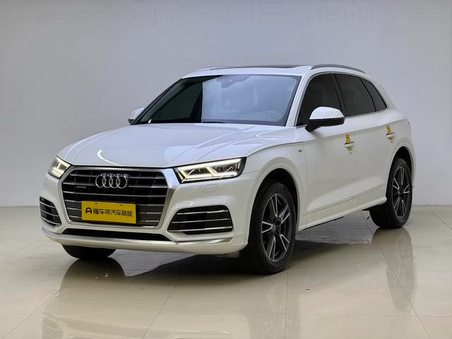 Audi Q5L 40TFSI Fashion Trim