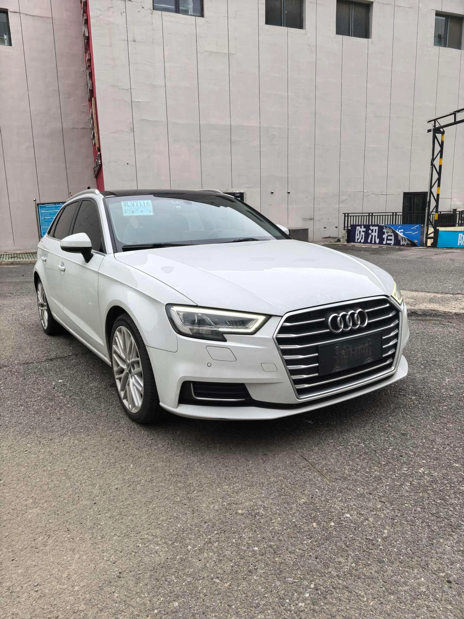 Audi A3 Sportback 40 TFSI - exterior