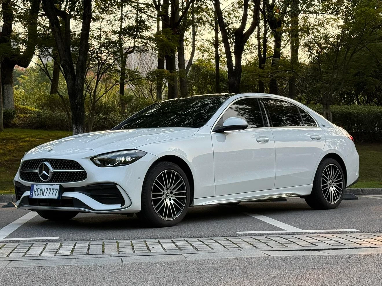 Mercedes-Benz C-Class C 260 L Sport